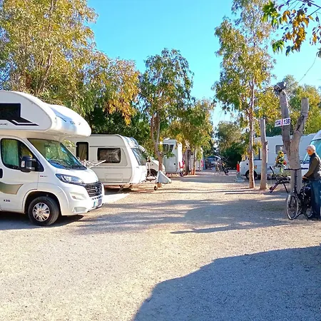 Camping La Naranja *
