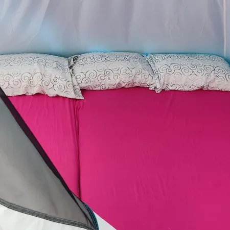 La Naranja Camping